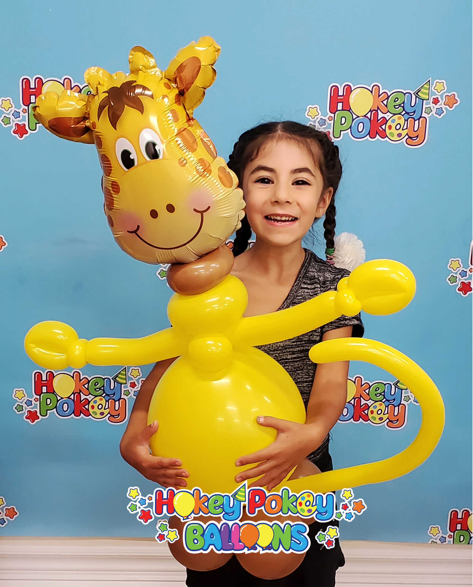 Picture of Mini Jolly Giraffe - Balloon Centerpiece