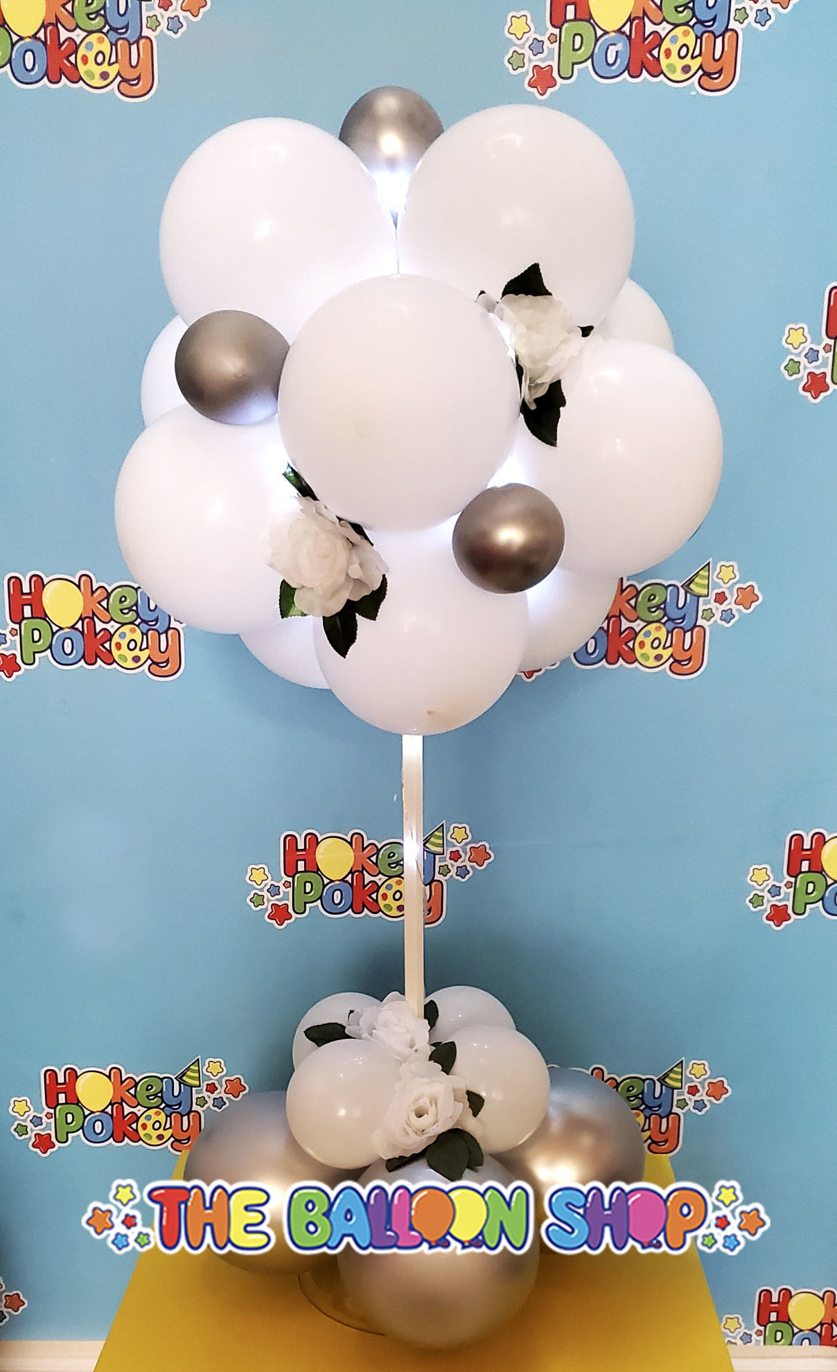 Picture of 18 Balloon Topiary - Balloon Centerpiece  (air inflated)