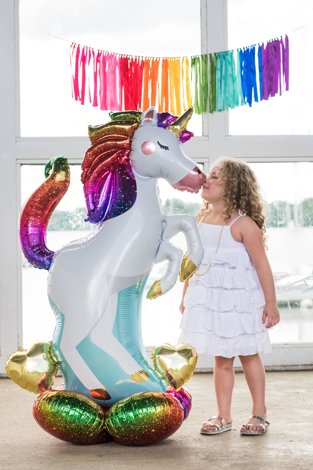 Picture of 55'' Unicorn AirLoonz Balloon (air-filled)