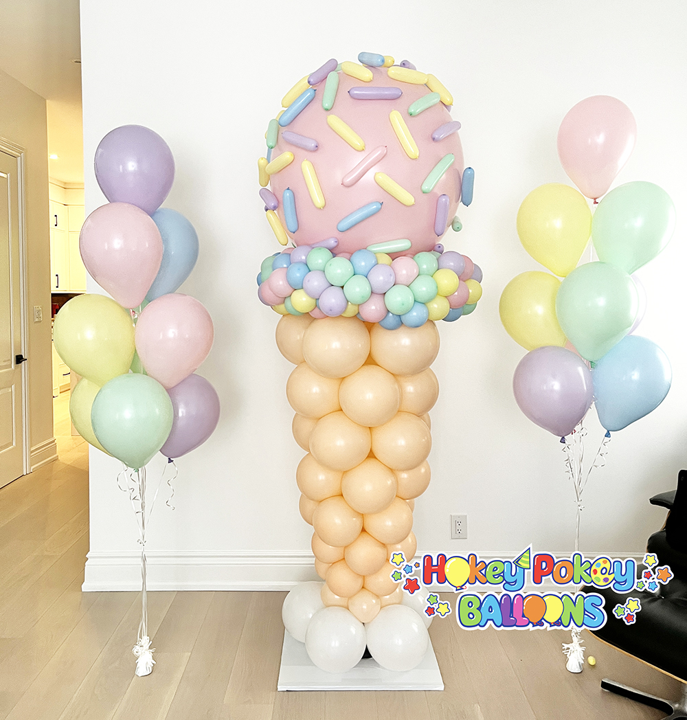 Picture of Giant Ice Cream Cone -  Balloon Column